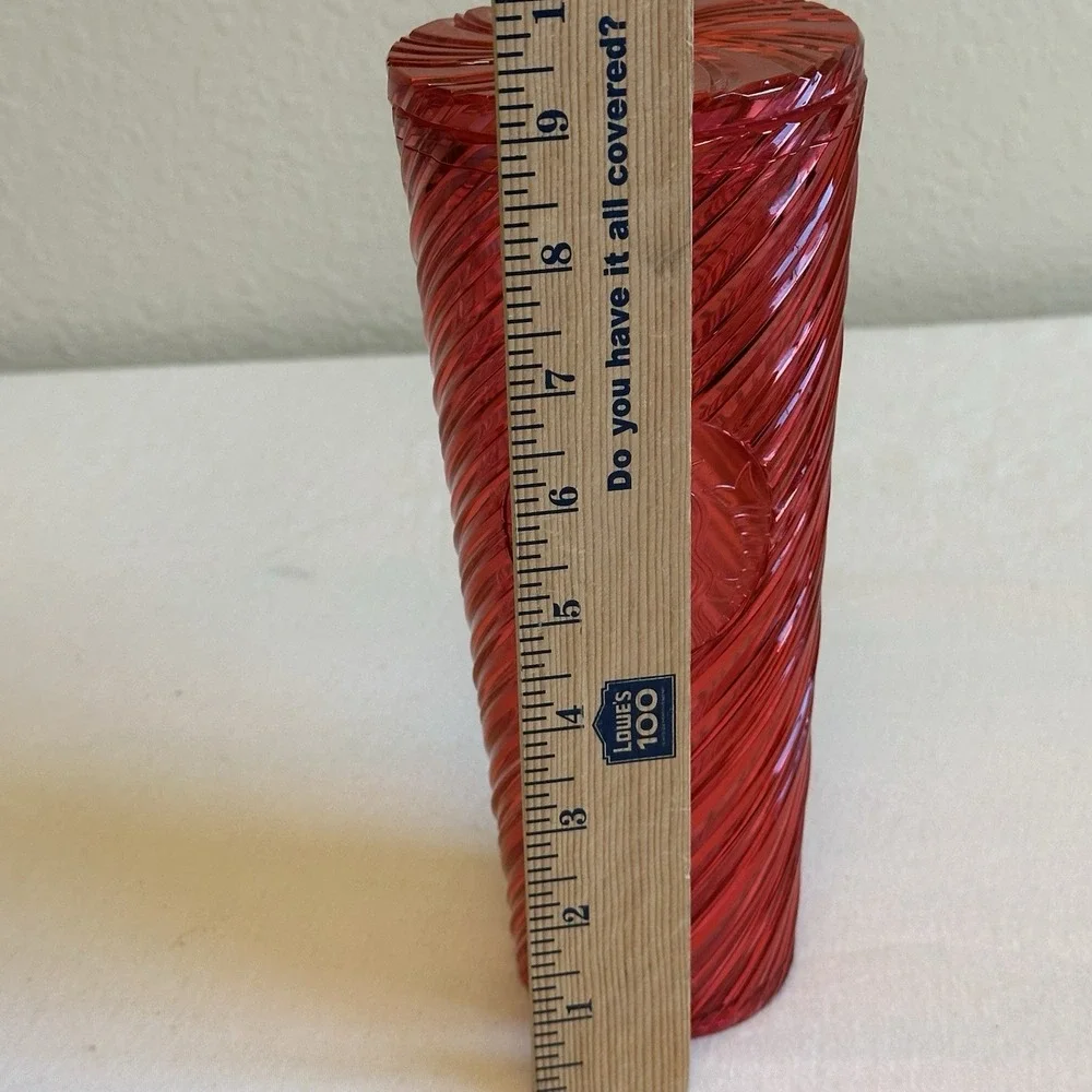 Starbucks Christmas 2021 Red Swirl Stripe Venti Tumbler 24oz‎ Cold Cup No Straw